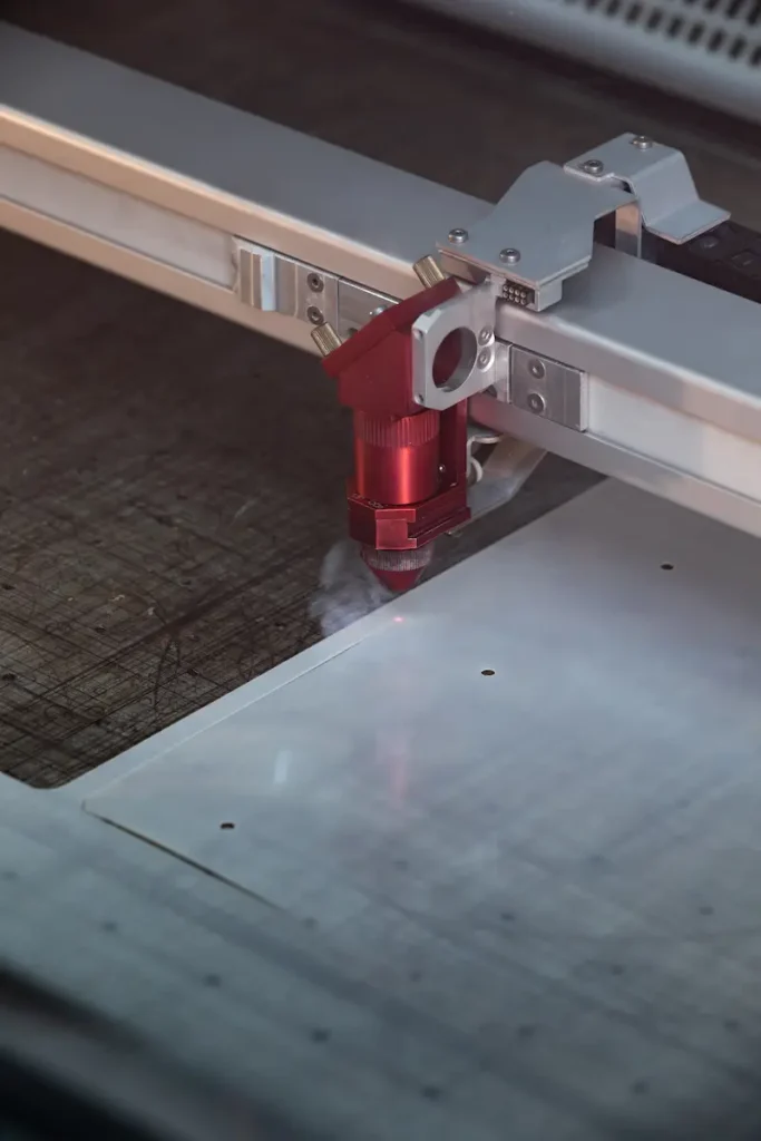 Die cutting 683x1024 1